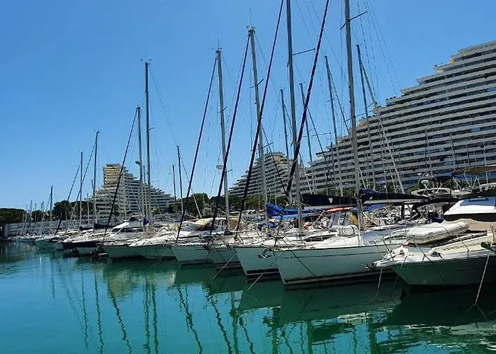 - 2 Couchages Doubles