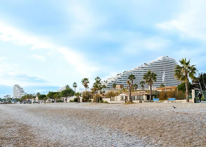 - 2 Couchages Doubles *